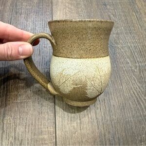 Wizard of Clay mug with leaves